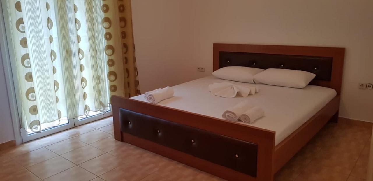 Stunning Sea View Apartments Saranda Extérieur photo